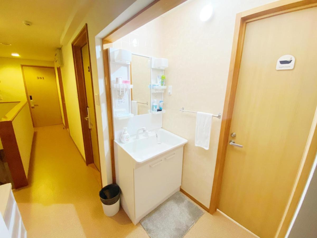 Guesthouse017徳島個室 飲食街中心 阿波踊り会館7分 文理&徳島大学 アスティとくしま車8分 Tokushima Bagian luar foto