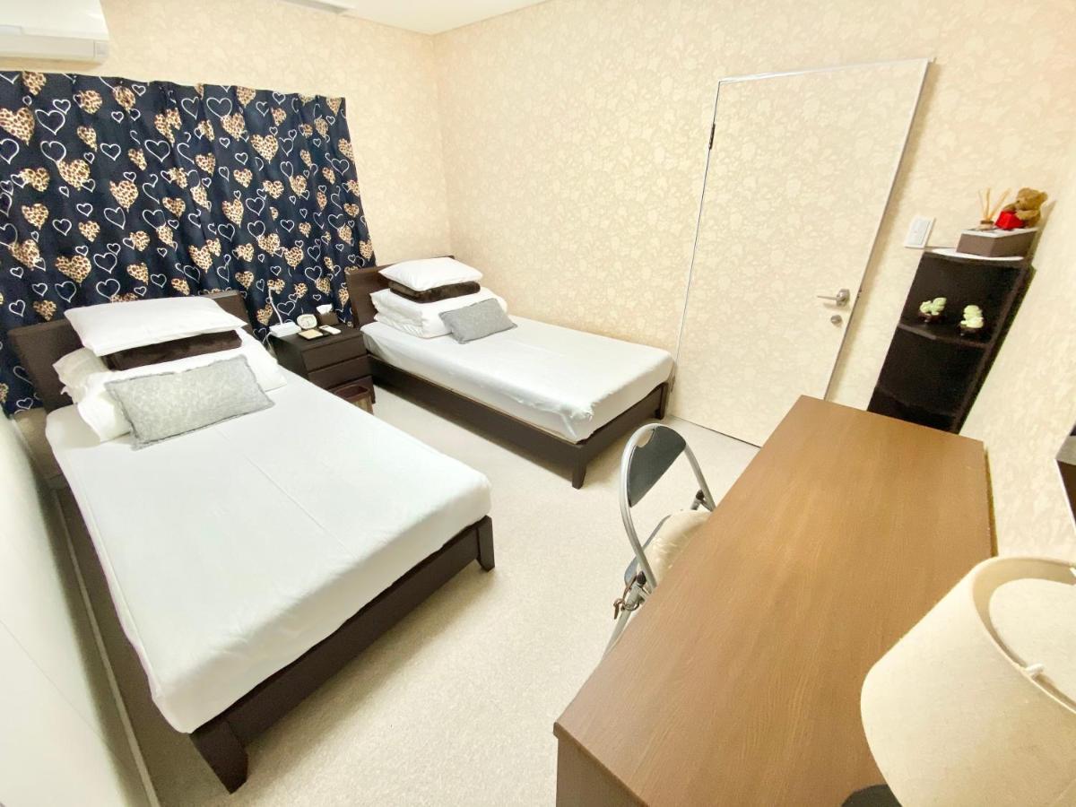 Guesthouse017徳島個室 飲食街中心 阿波踊り会館7分 文理&徳島大学 アスティとくしま車8分 Tokushima Bagian luar foto